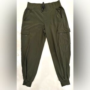 All In Motion Ladies Light Weight Active Joggers With Pockets Green Size Small